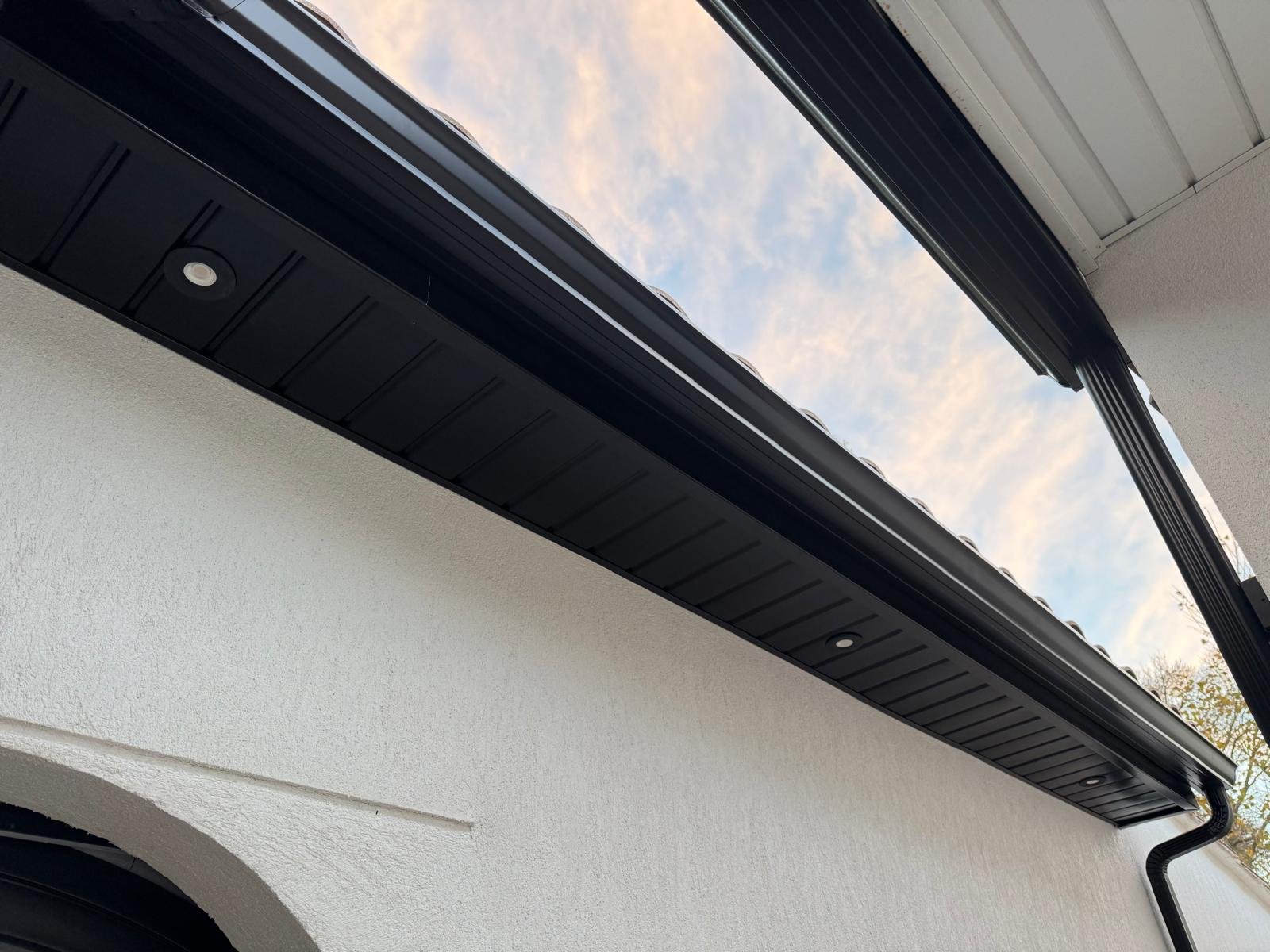 PHOTO-2025-11-26-17-14-49 3